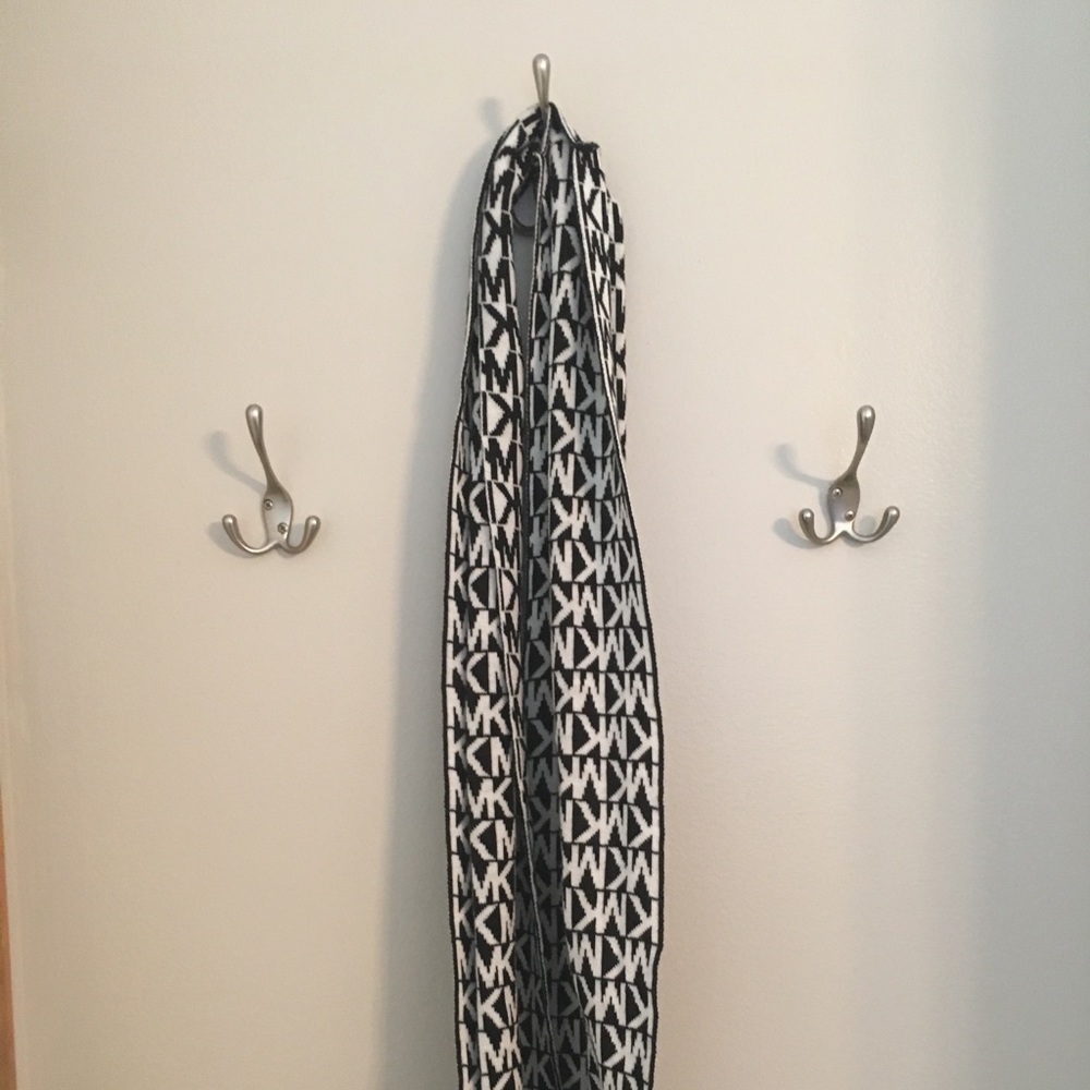 Michael Kors scarf